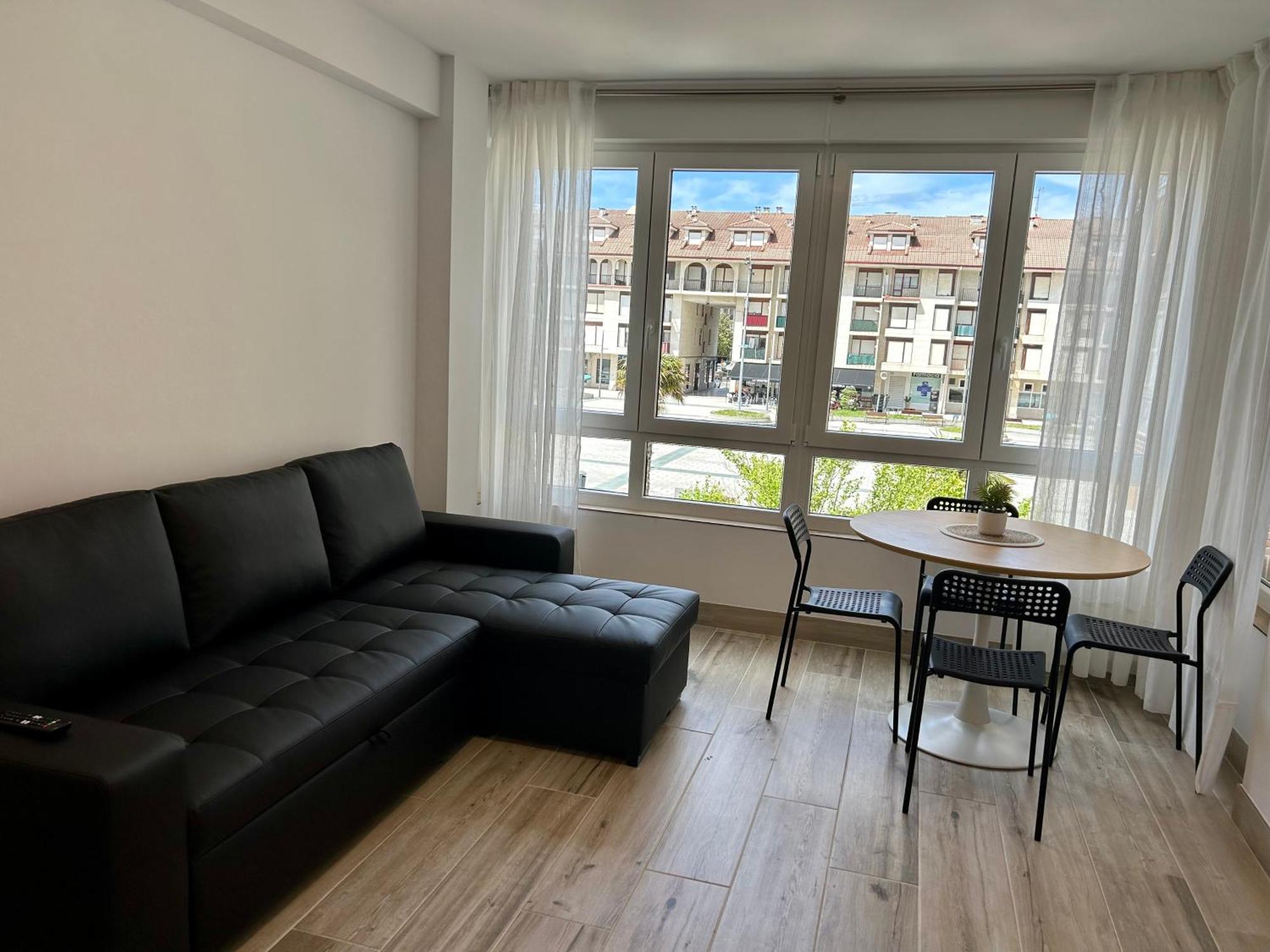 Apartamento Plaza De La Villa Playa Trengandin Noja Exterior photo